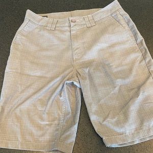 O’Neill board shorts! - Man’s Size 31